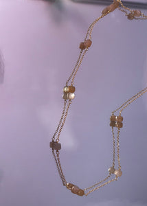 Ava halsband med solsten - guldpläterad