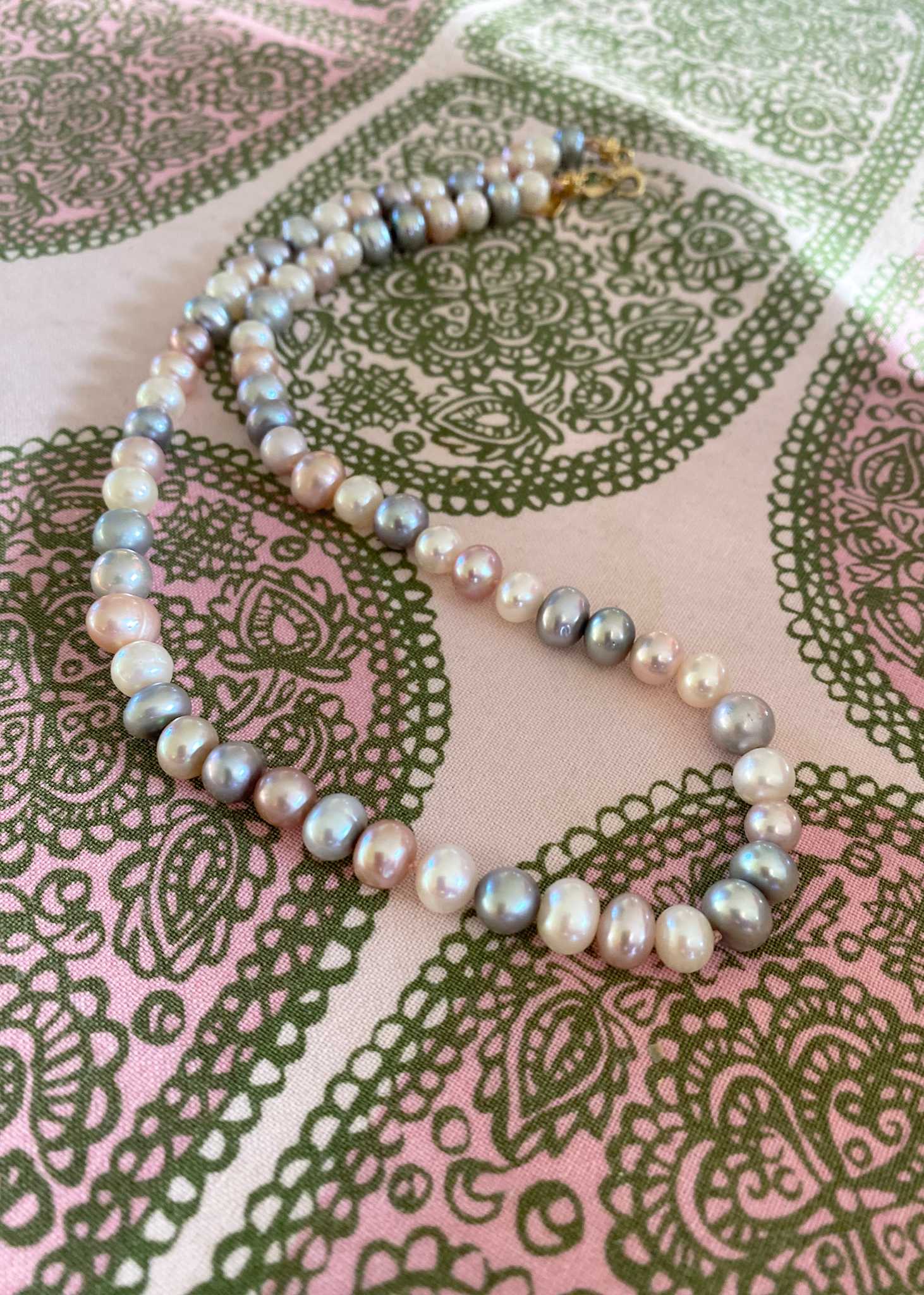 Pearl Jam halsband med pärla - guldpläterad