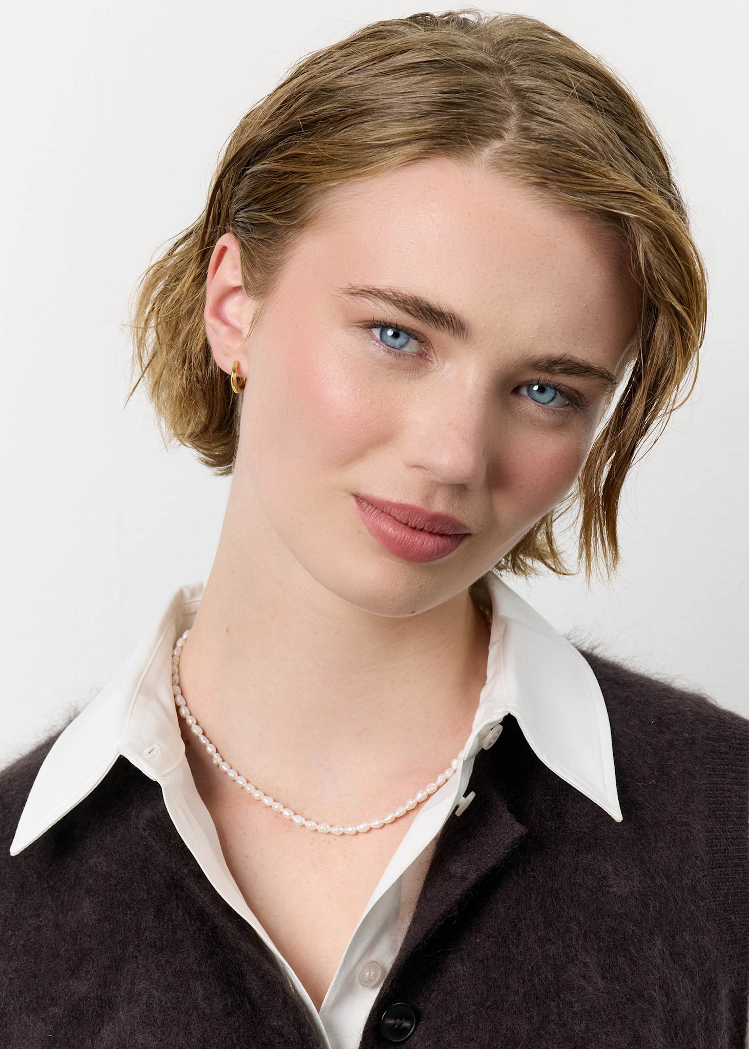 Pearly White halsband med vita Pärlor - guldpläterad