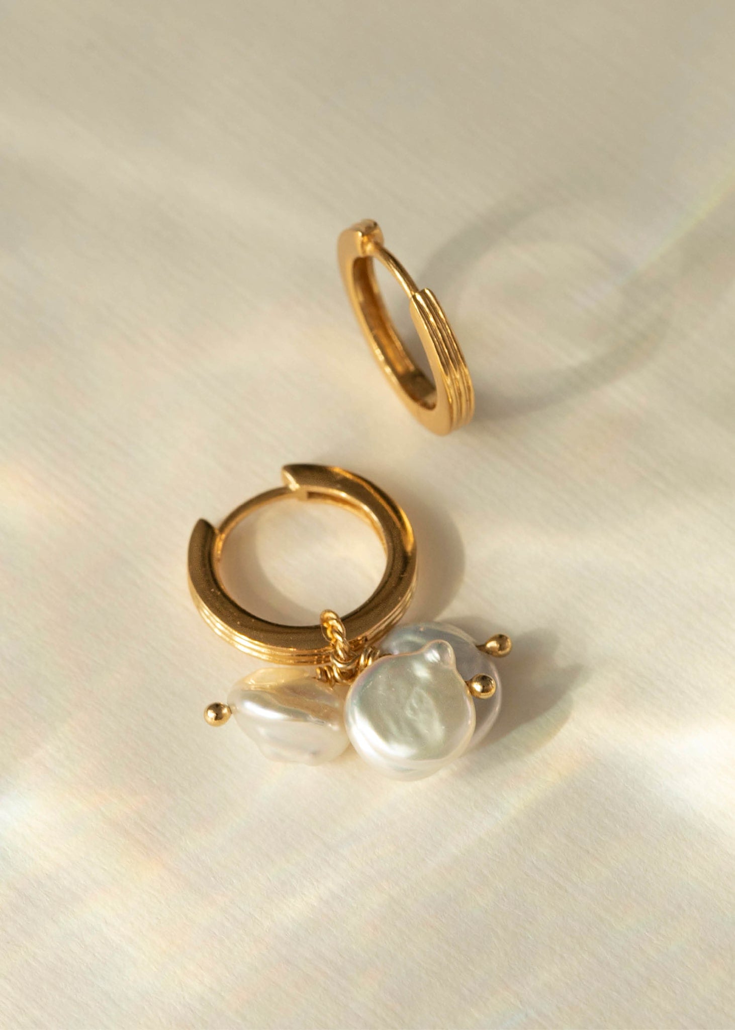 Unicorn hoop 1,5 cm - guldpläterad