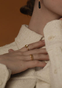 Cushion ring med citronkvarts - guldpläterad