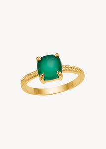 Solitare ring i guldbelagt sterling sølv til mænd og kvinder med sildebensmønster på ringen og er sat med en stor, grøn agat ædelsten - perfekt gave til hende med majs fødselssten og smuk ring med grøn sten 