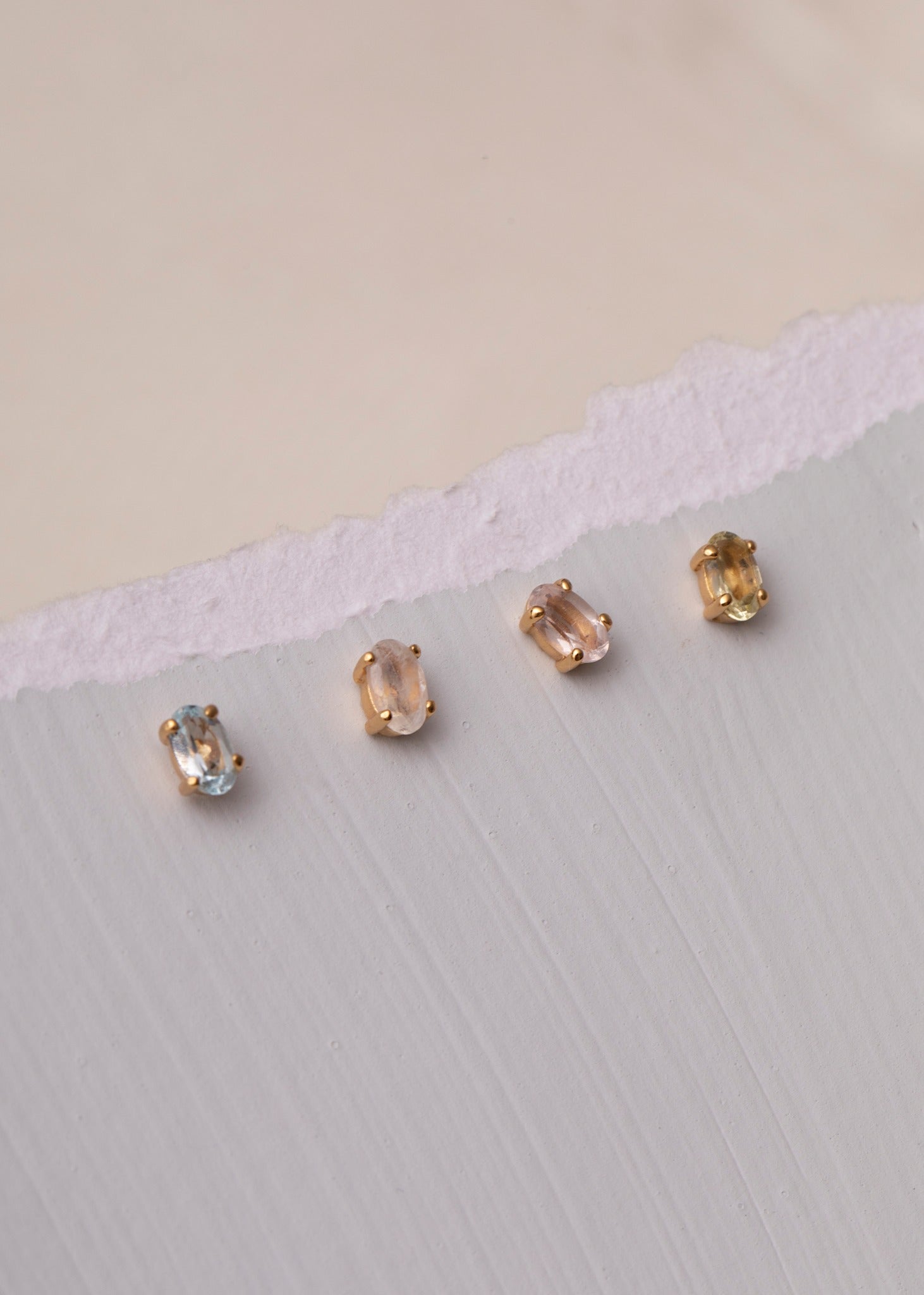 Esther örhänge med Rosa Kvarts 1 stk - guldpläterad