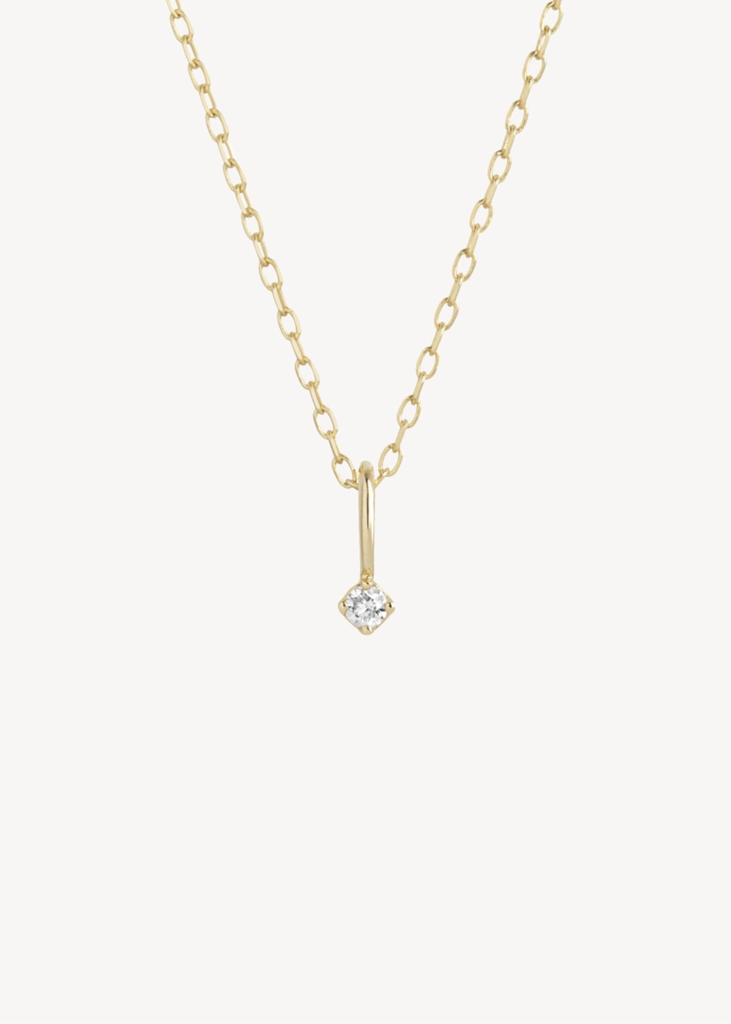 Elegant og klassisk vedhæng til halskæder i ægte 10 karat guld med en 3 carat diamant til konfirmantionen og brylluppet 2025