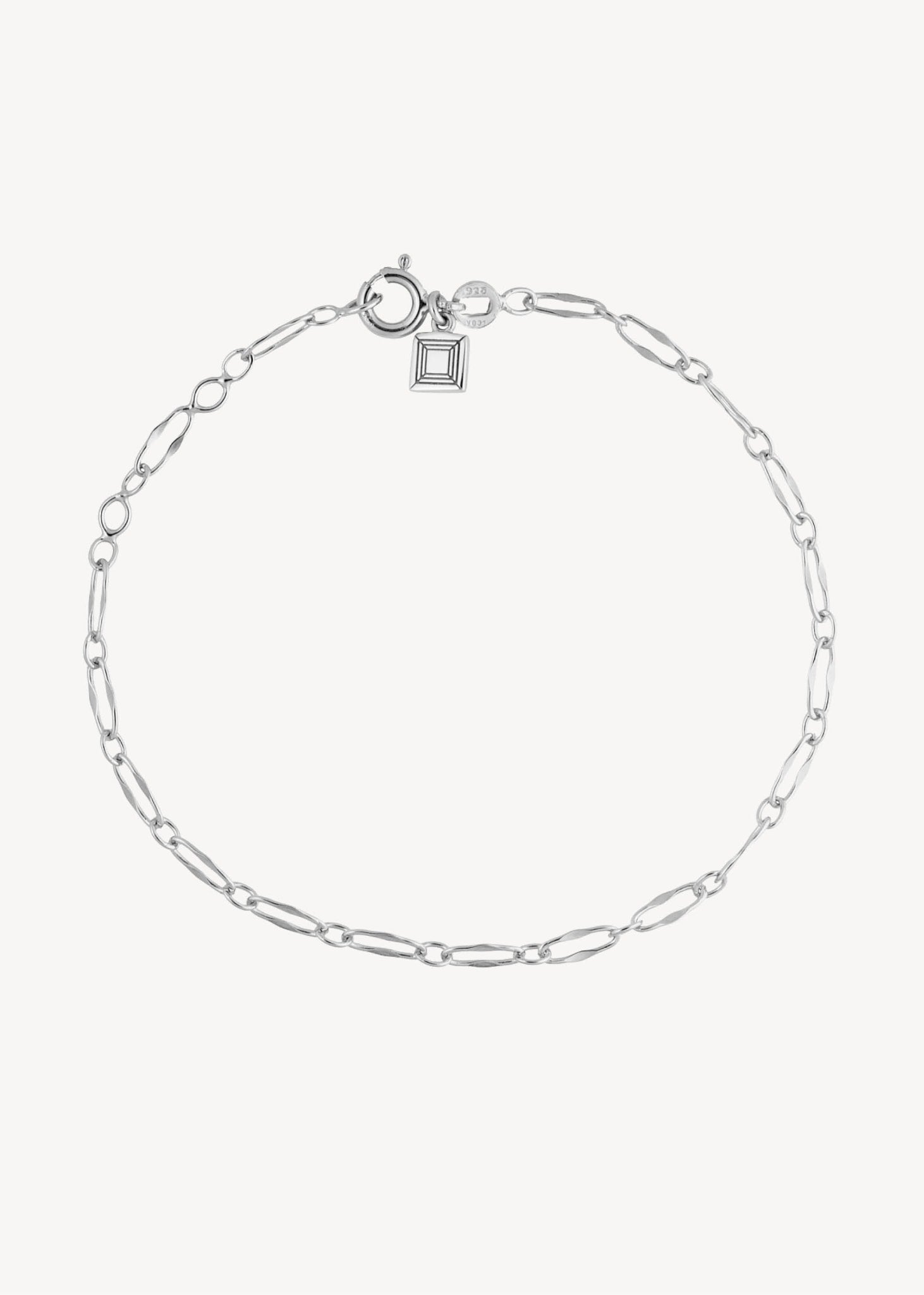 Elegant 1x3 figaro kæde armbånd til mænd og kvinder i sterling sølv fra carré jewellery, perfekt gave til hende under 400 kr