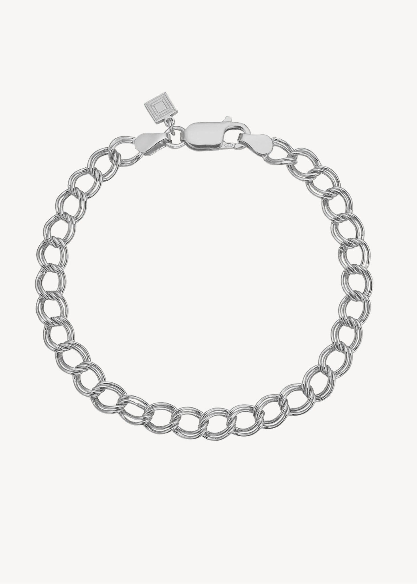 Smukt armbånd i sterling sølv med dobbelt rombo led i chunky stil, perfekt gave til ham og gave til hende i sølv