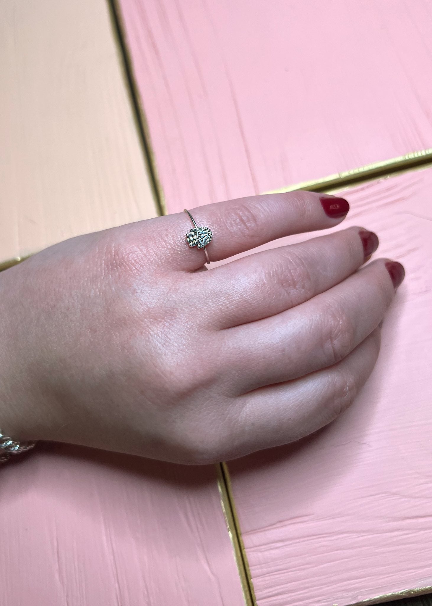 Hamsa ring - silver