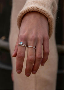 Aqua ring med blå topas - silver