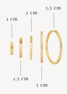 Pinstripe hoop 1,5 cm - förgylld