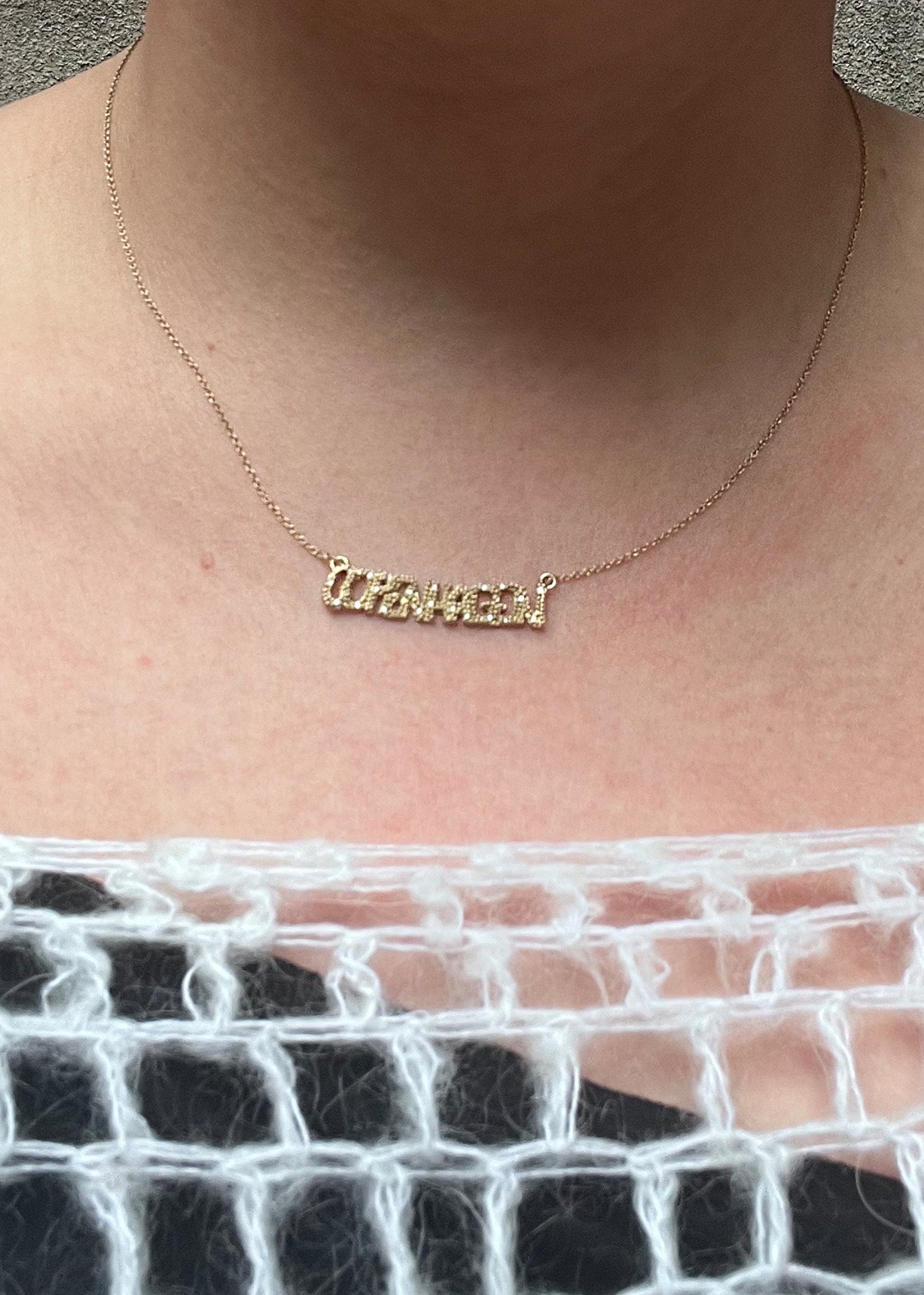 10-karats Copenhagen halsband med champagnefärgad diamant