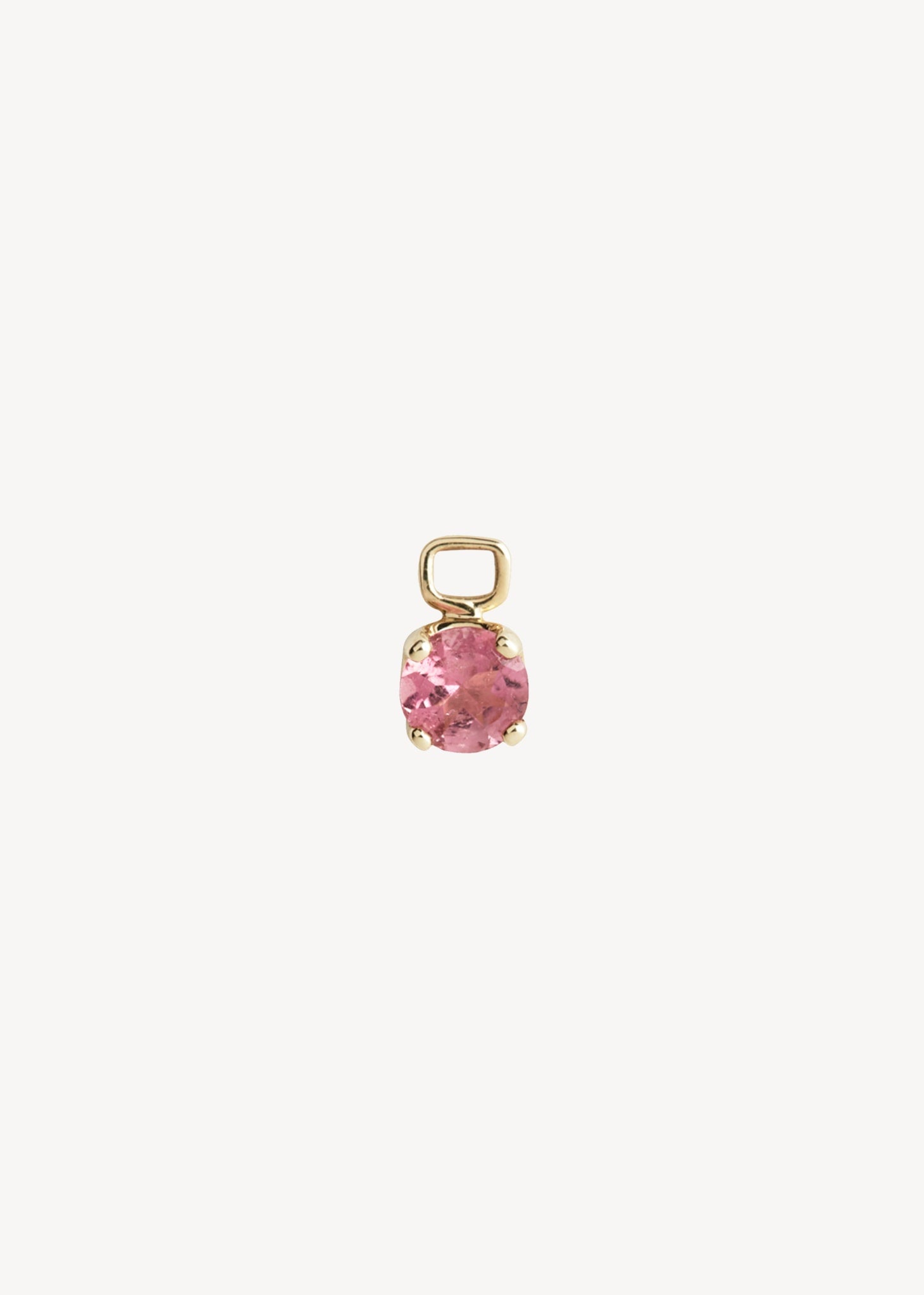 Charm til 10-karat hoops fra carré jewellery med en facetslebet lyserød turmalin ædelsten til hoops i ægte guld