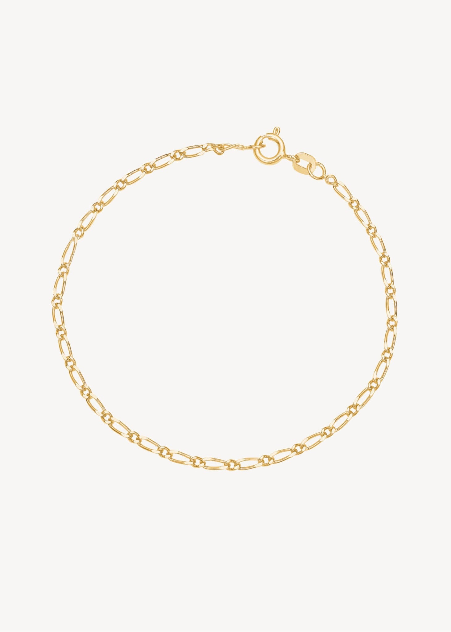 Smukt Wave armbånd i ægte 9 karat vandfast guld med et bølget design der glimter i lyset med spring lås, perfekt luksus gave til hende og gave til ham 