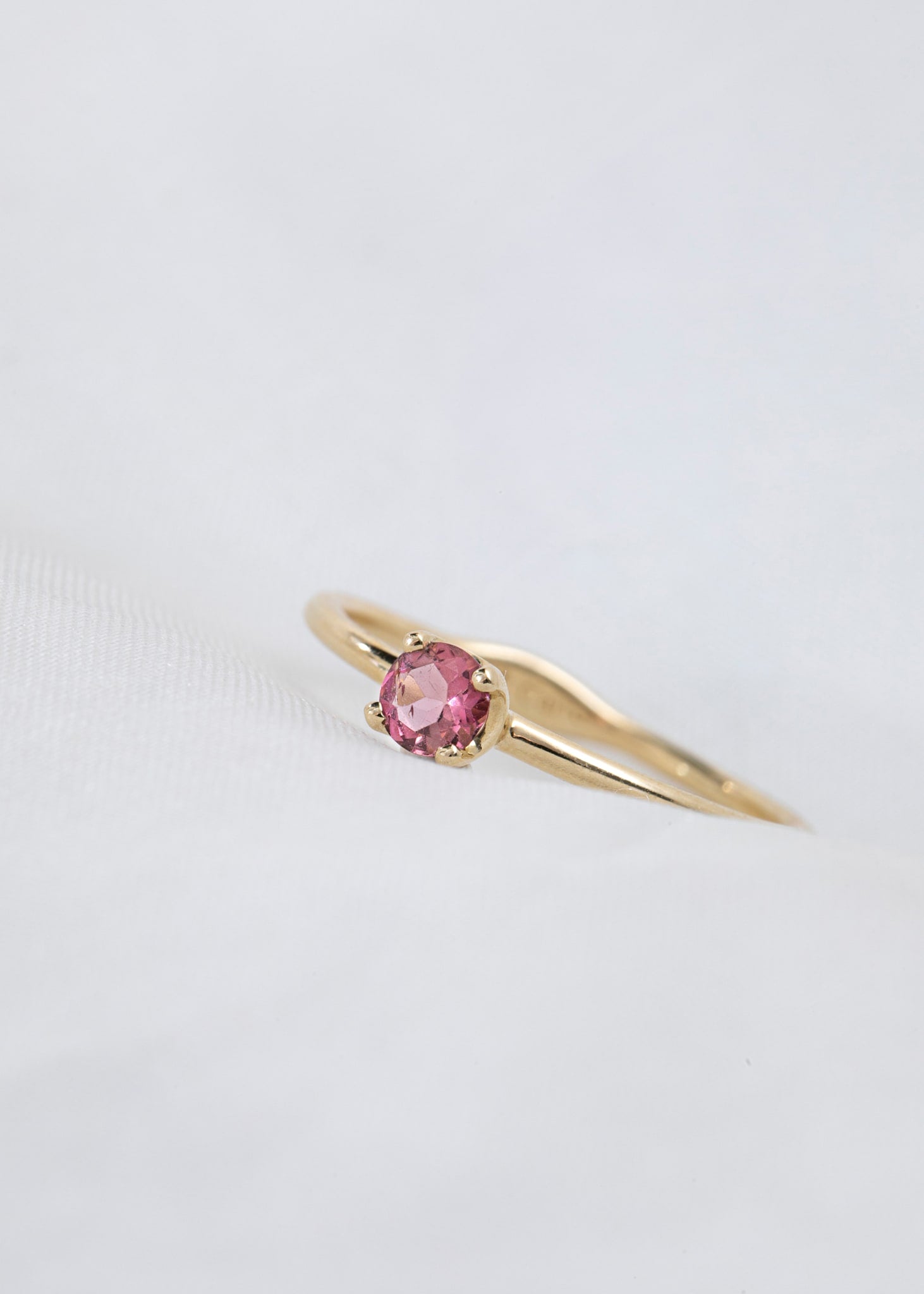 10-karat Iris ring med rosa turmalin