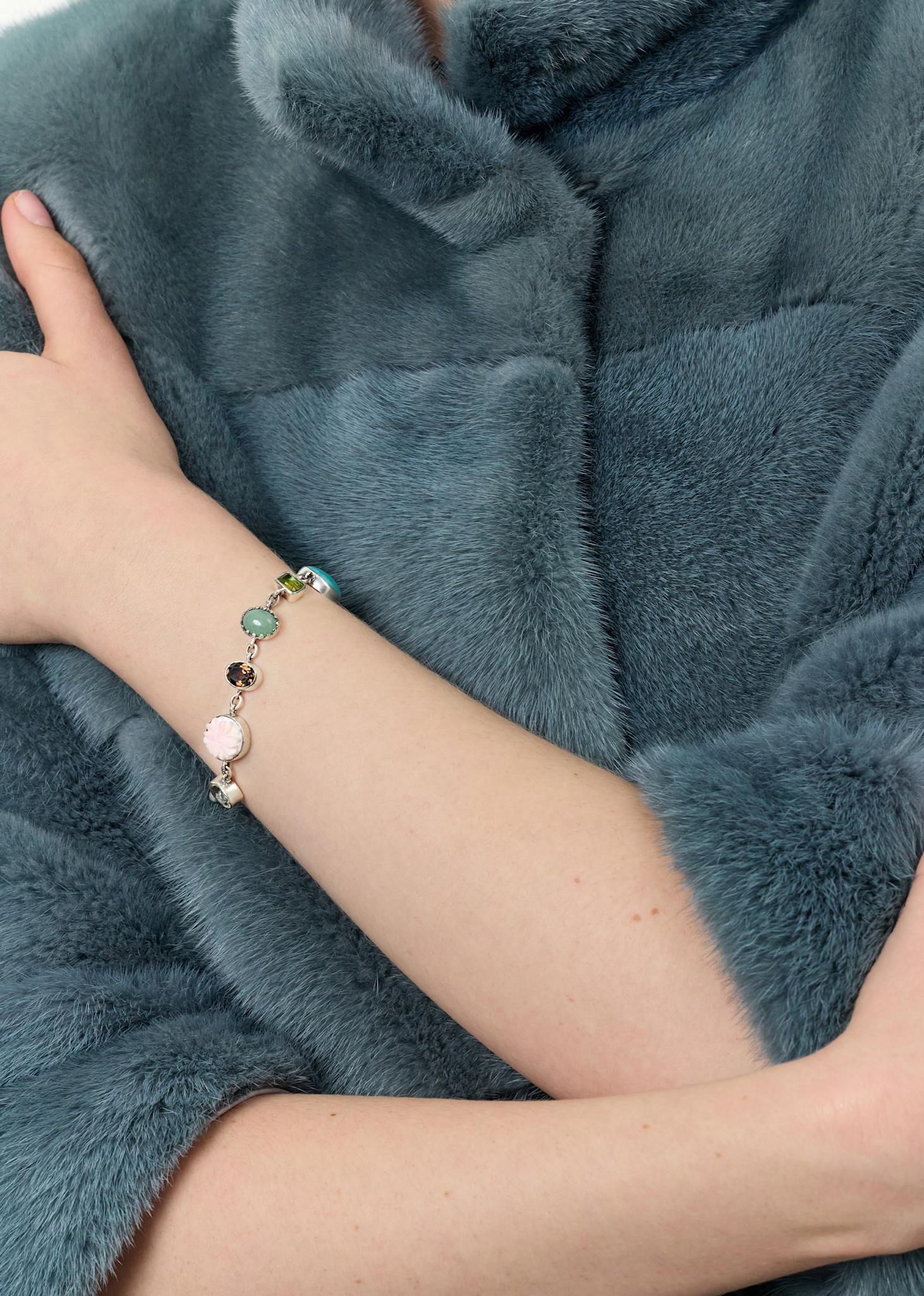 Camé armband med ädelstenar - oxiderat silver