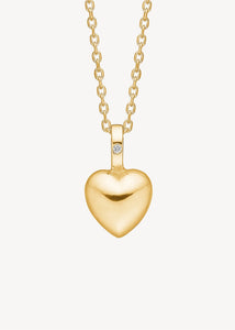 Hjertevedhæng i ægte guld til halskæder fra carré jewellery sat med en diamant
