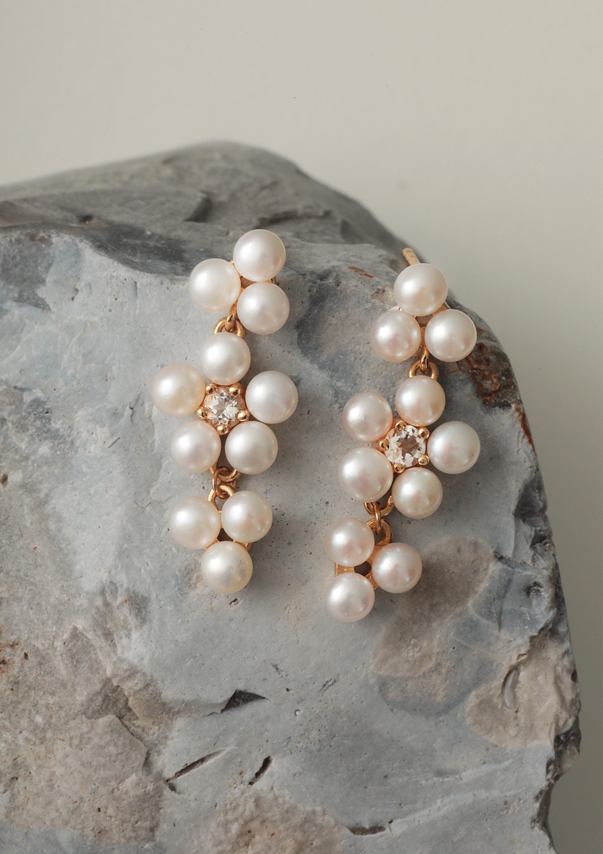 Reef örhängen med pärla och blå topas - guldpläterad