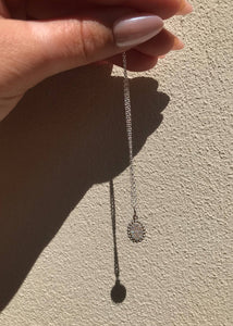 Elanor hänge med diamant - oxiderat silver