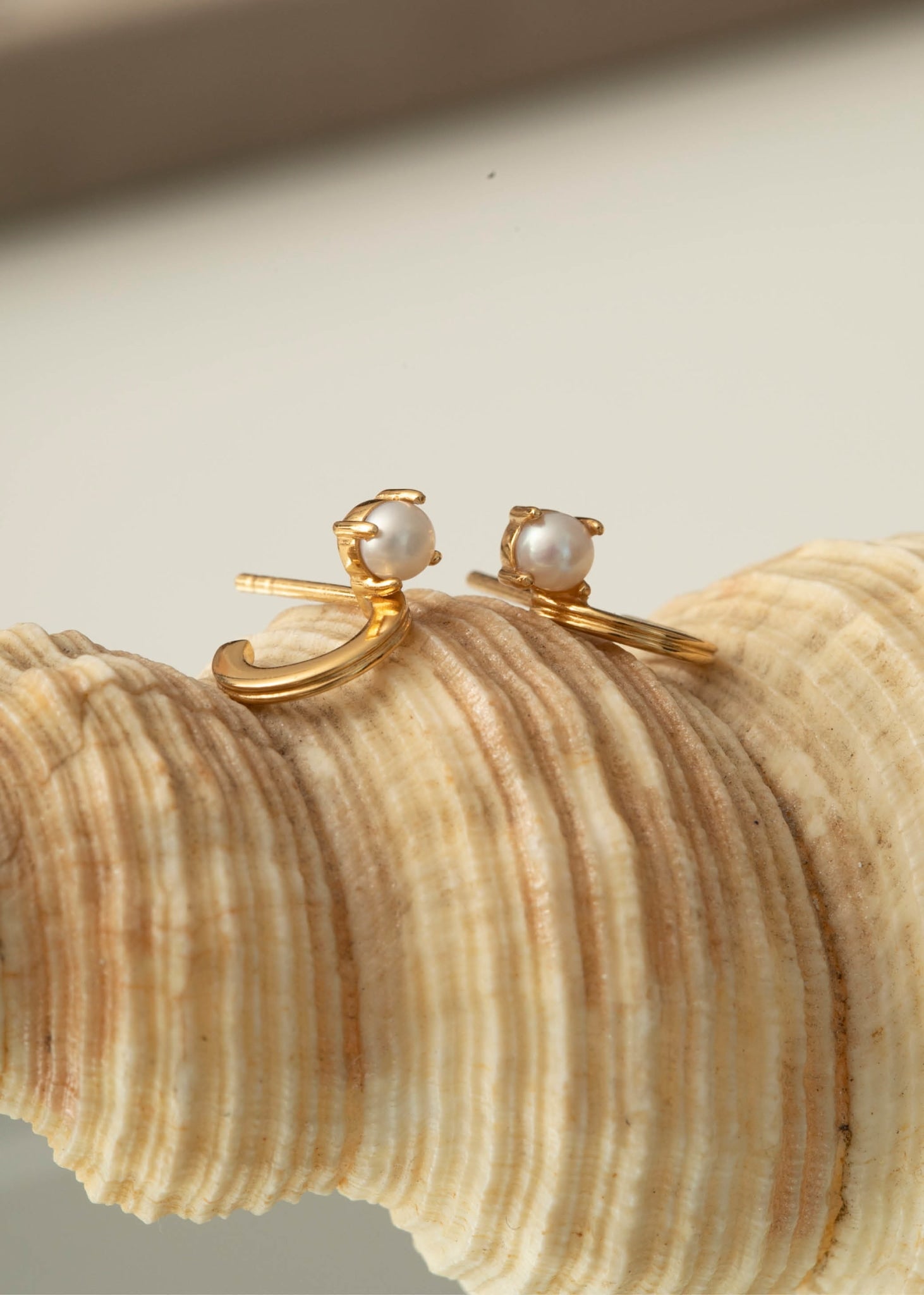 Duet hoops med pärla - guldpläterad